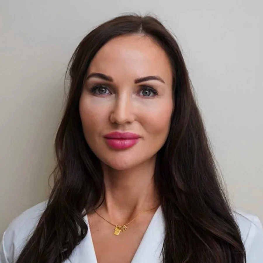 Elin Tømmerås, daglig leder og godkjent kosmetisk sykepleier hos Ciana Klinikken